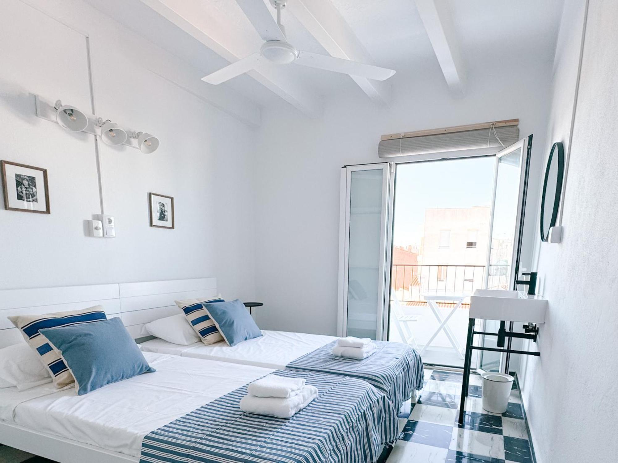 Hostal Sa Roqueta Mahon Екстер'єр фото
